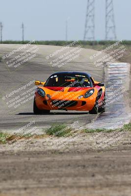 media/May-11-2024-Lotus Club of SoCal (Sat) [[dbcd79269c]]/Intermediate/Session 2 (Outside Grapevine)/